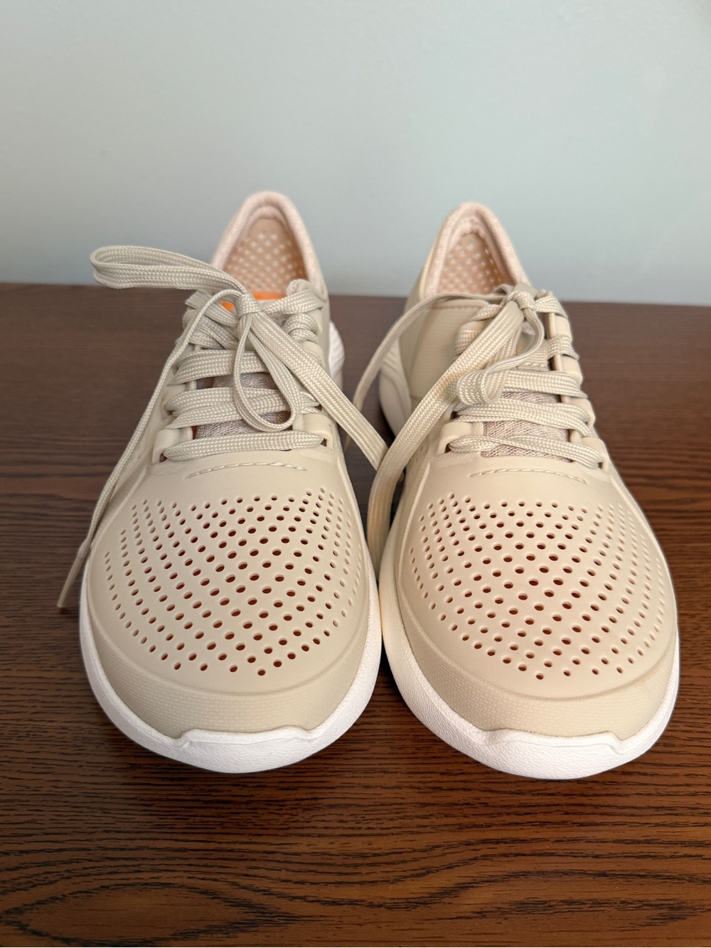 CROCS Women’s LiteRide 360 Pacer Sneakers in Cream with Orange Insole 10 Wide - Picture 5 of 7